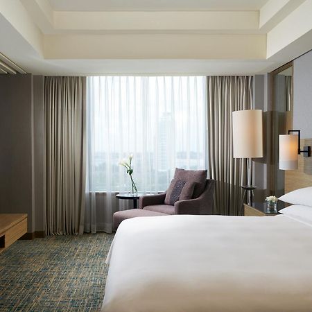 Renaissance Johor Bahru Hotel Esterno foto