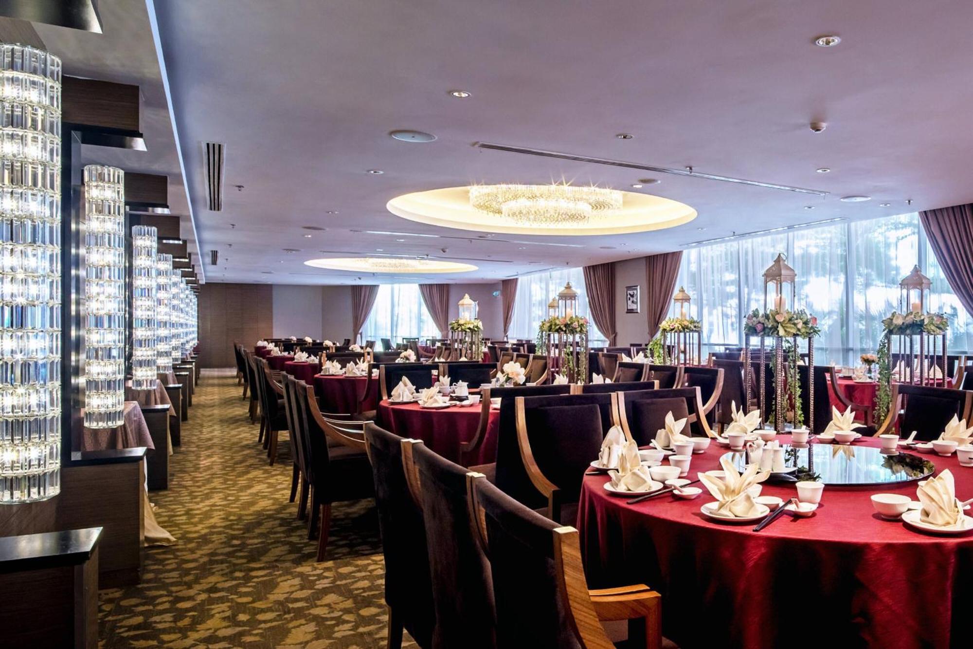 Renaissance Johor Bahru Hotel Esterno foto The Chinese restaurant